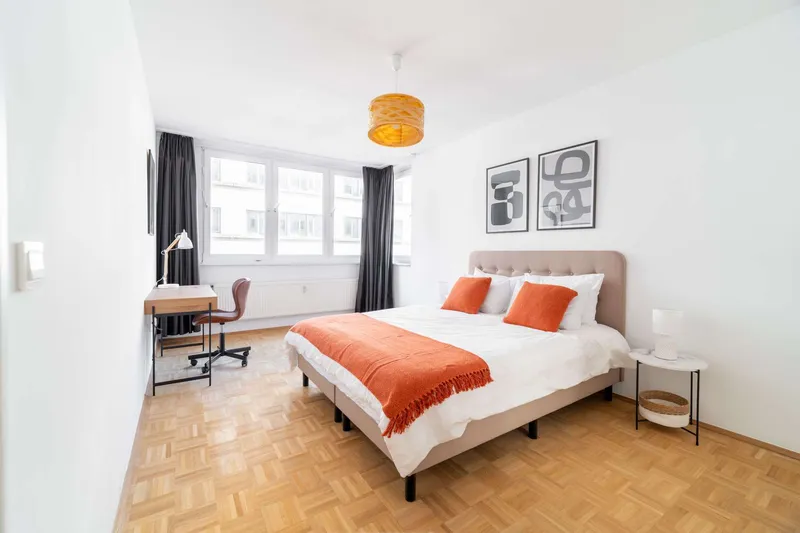 Sehr schöne 2-Zimmer Wohnung in Mitte - voll möbliert — photo 1